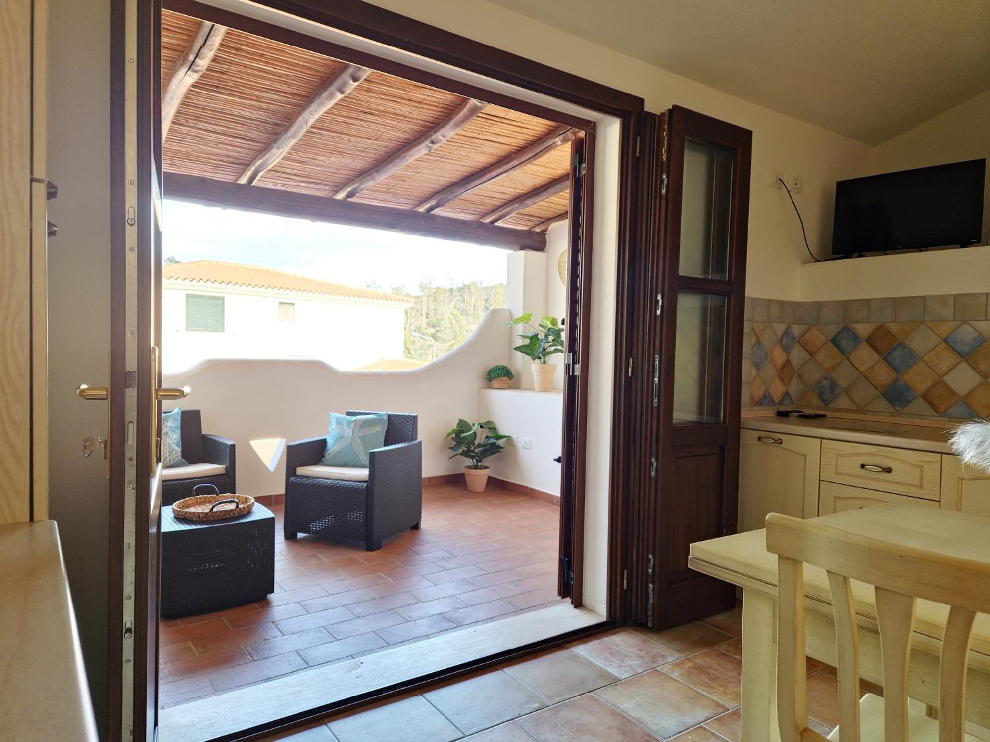 Dommos - Melodie Apartments Cala Liberotto Εξωτερικό φωτογραφία