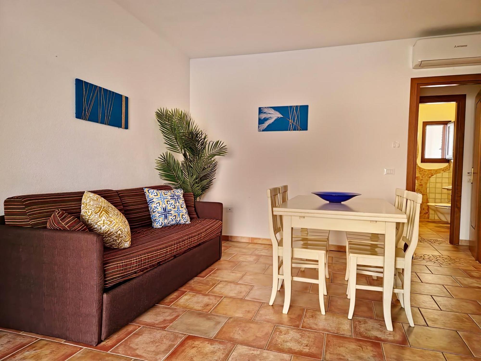 Dommos - Melodie Apartments Cala Liberotto Εξωτερικό φωτογραφία