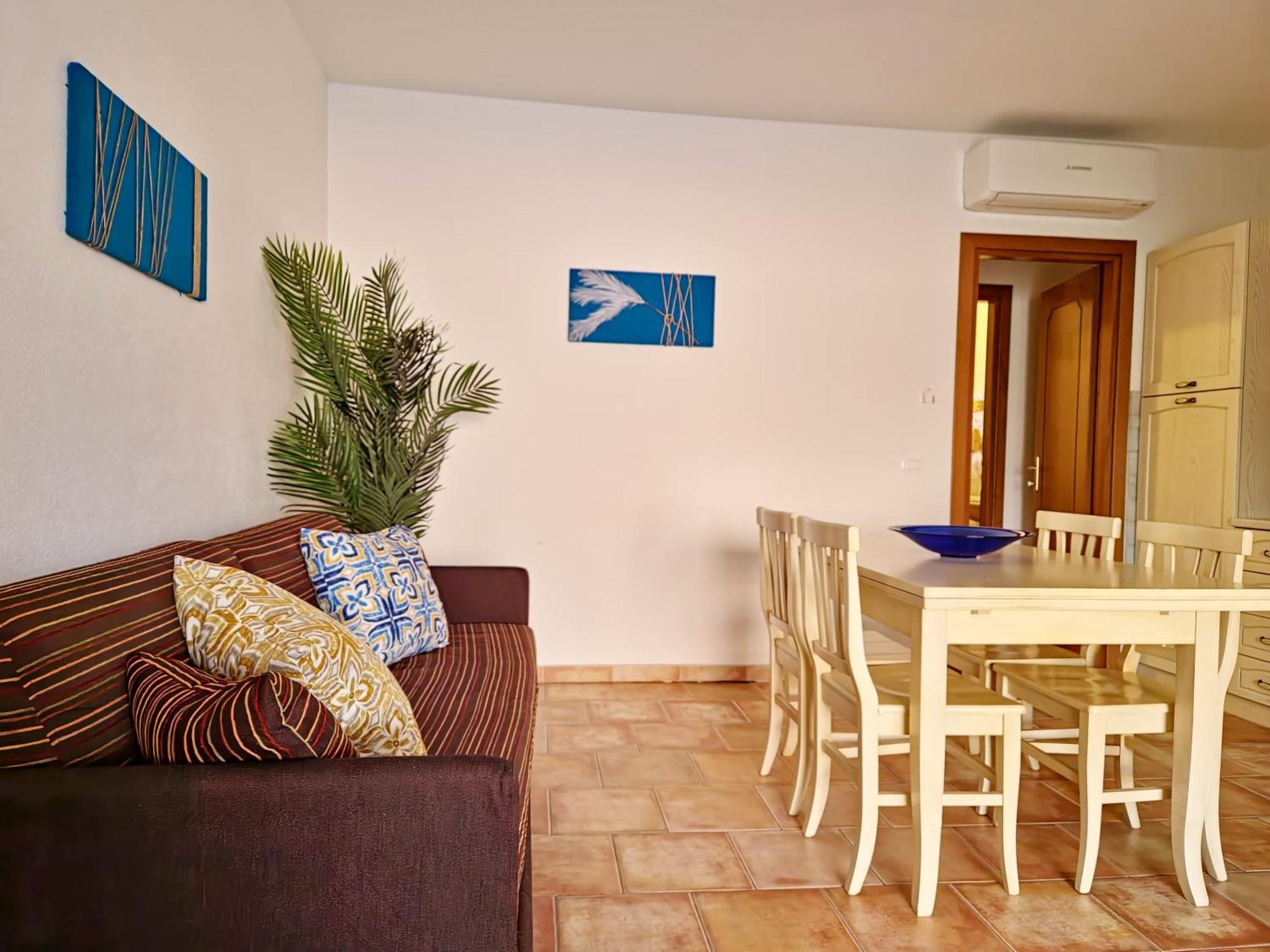 Dommos - Melodie Apartments Cala Liberotto Εξωτερικό φωτογραφία