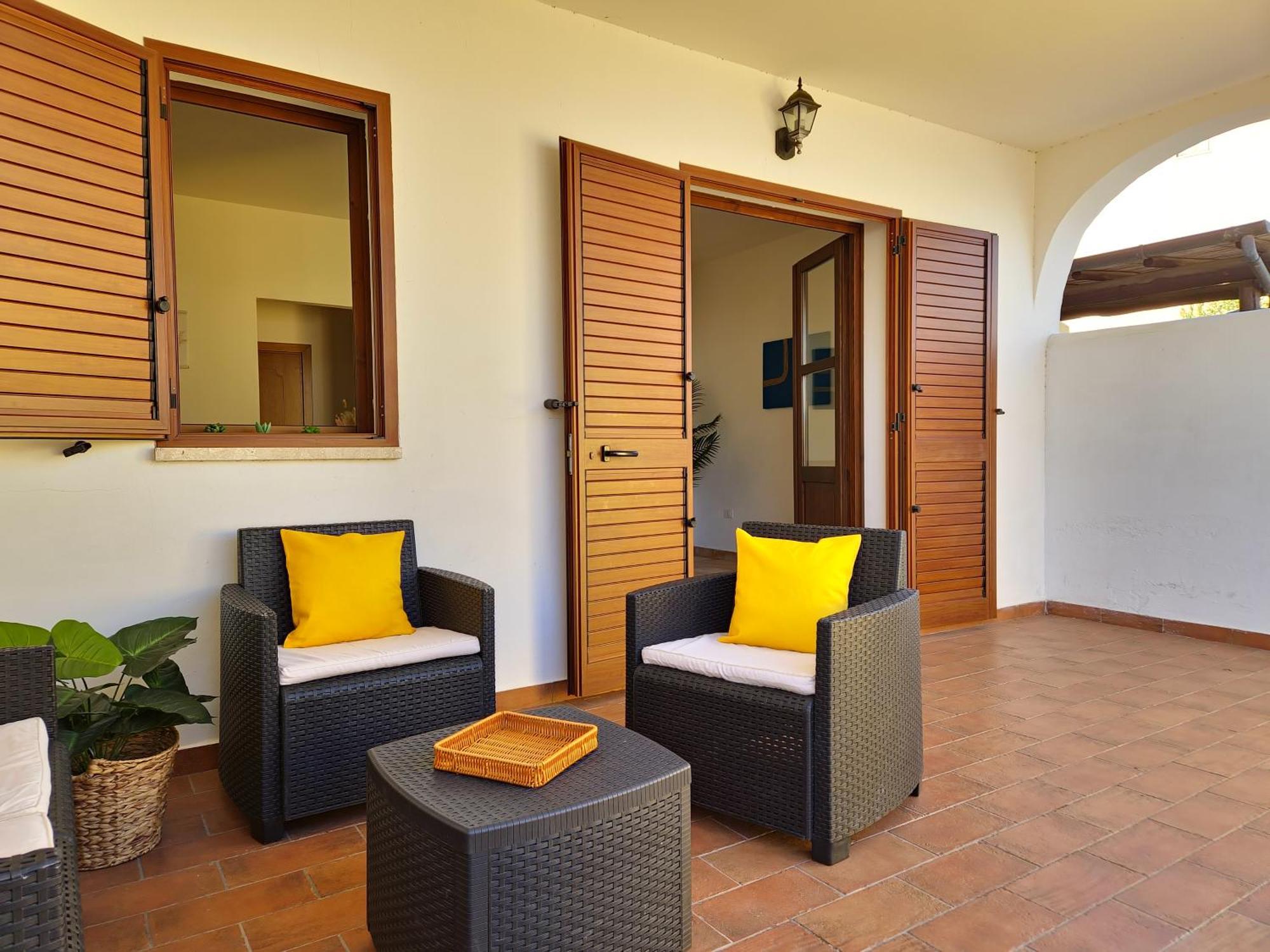 Dommos - Melodie Apartments Cala Liberotto Εξωτερικό φωτογραφία