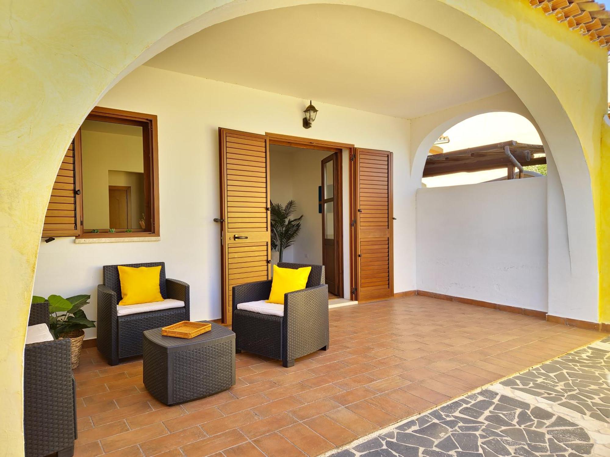 Dommos - Melodie Apartments Cala Liberotto Εξωτερικό φωτογραφία