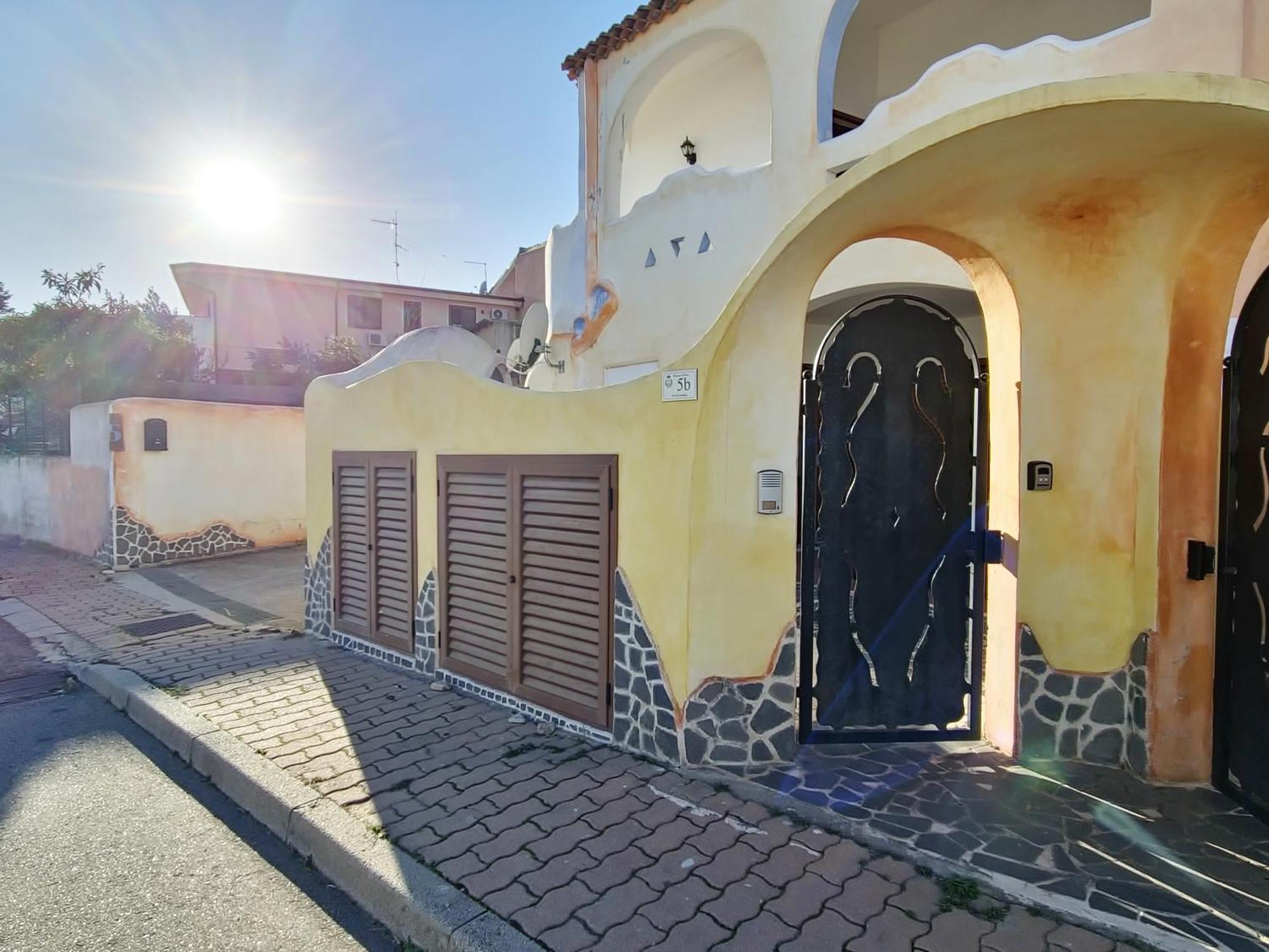 Dommos - Melodie Apartments Cala Liberotto Εξωτερικό φωτογραφία
