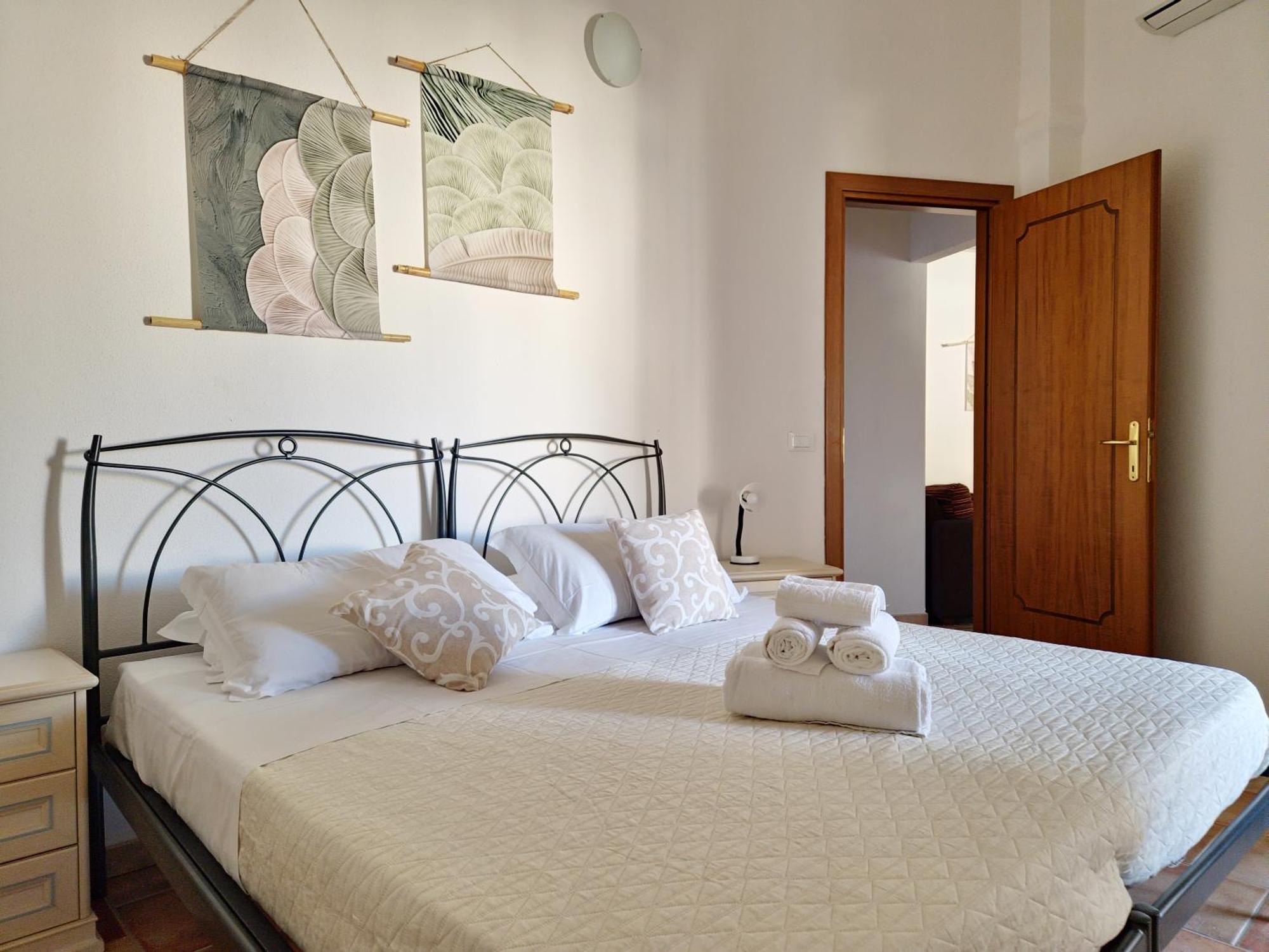 Dommos - Melodie Apartments Cala Liberotto Εξωτερικό φωτογραφία